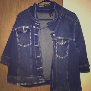 cute denim jacket!